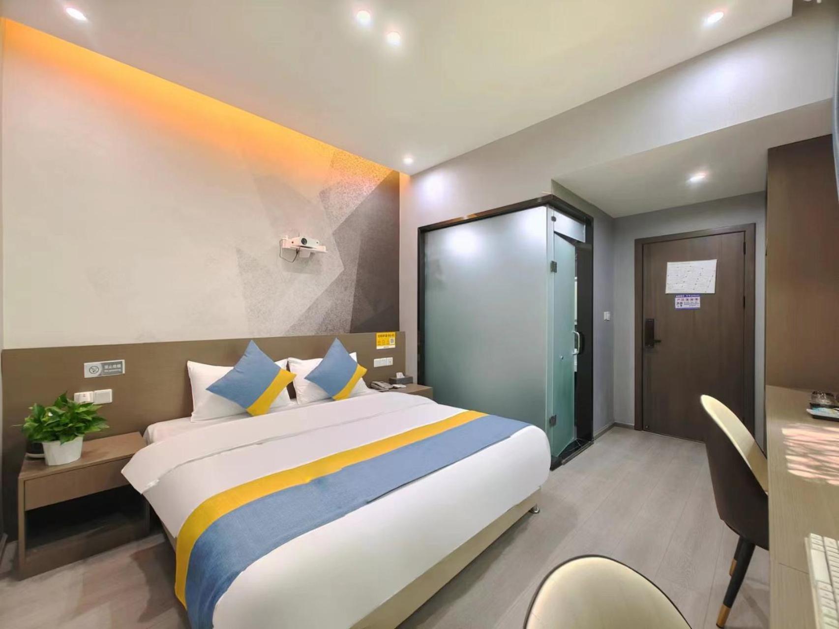 Jianyang  Xian Feng Hotel - Tianfu International Airport Branch מראה חיצוני תמונה