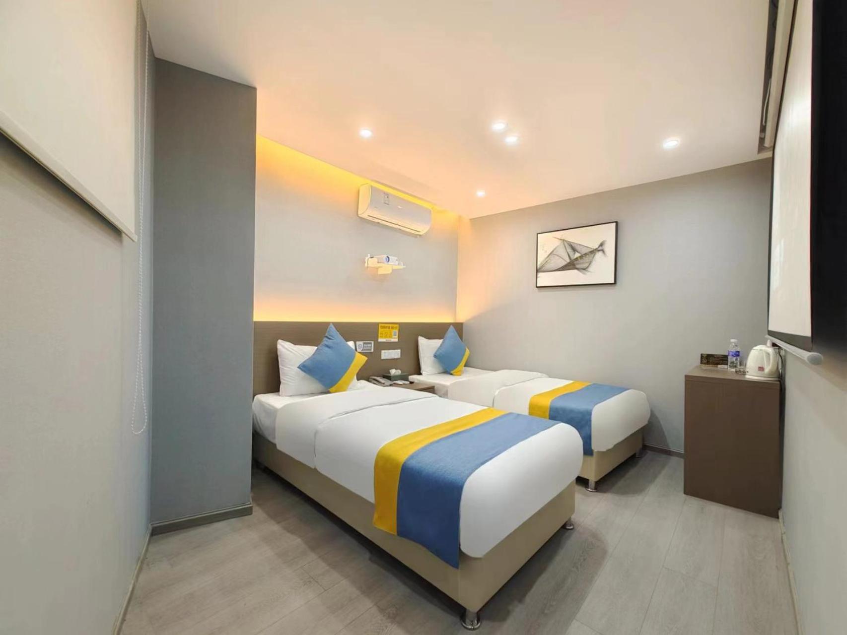 Jianyang  Xian Feng Hotel - Tianfu International Airport Branch מראה חיצוני תמונה